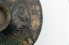 Foto von Bronzedeckel (NHMW-PRAE-025276)